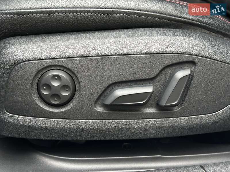 Седан Audi A4 2017 в Киеве фото 21 Седан Audi A4 2017 в Киеве