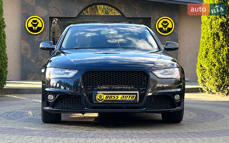 Седан Audi A4 2012 в Львове