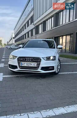 Седан Audi A4 2015 в 
