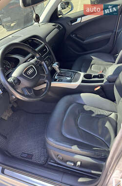 Седан Audi A4 2012 в  фото 10 Седан Audi A4 2012 в