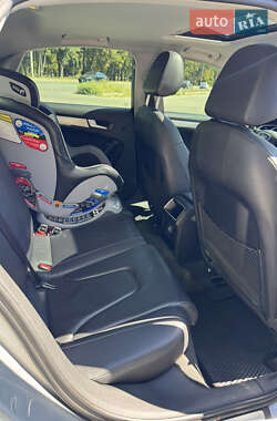 Седан Audi A4 2012 в  фото 13 Седан Audi A4 2012 в