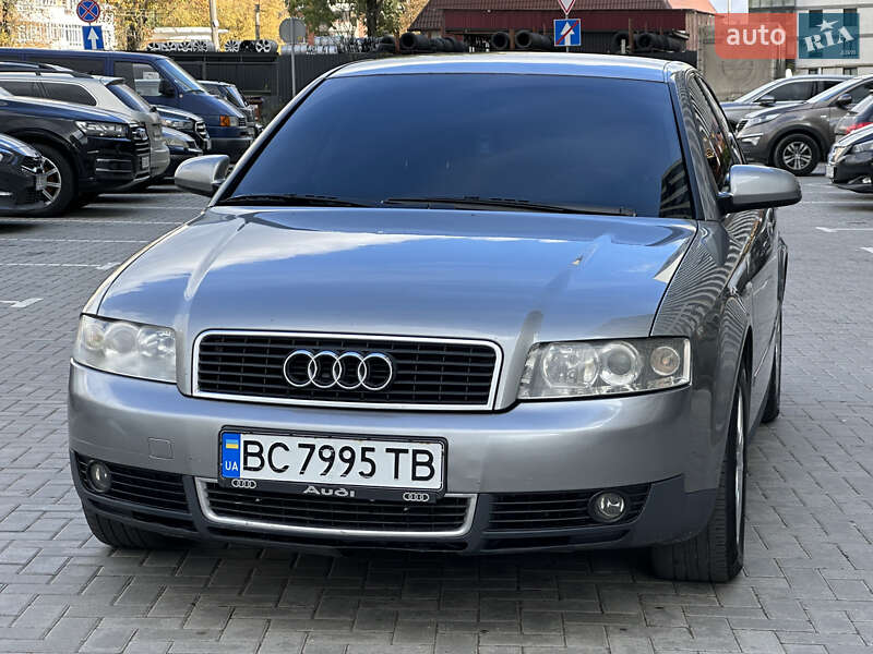 Седан Audi A4 2002 в Львові