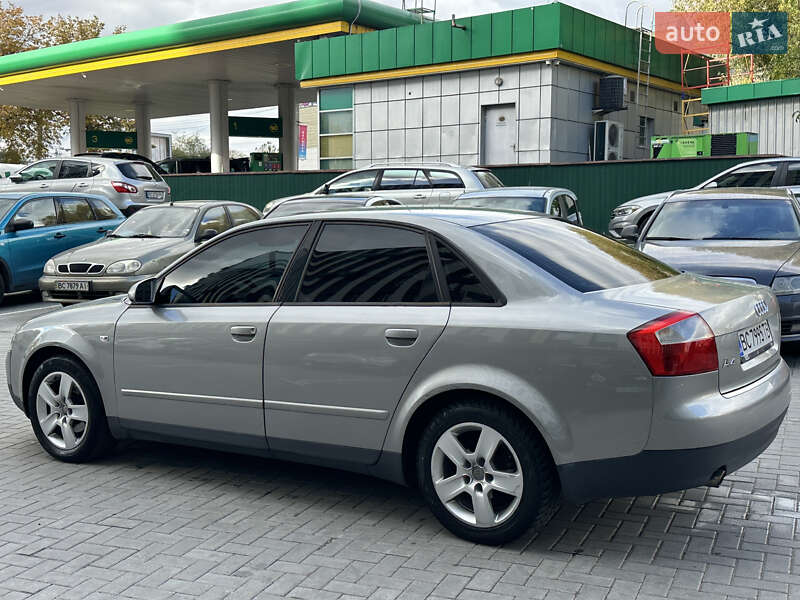 Седан Audi A4 2002 в Львові