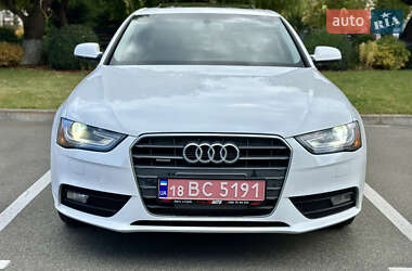 Седан Audi A4 2014 в 