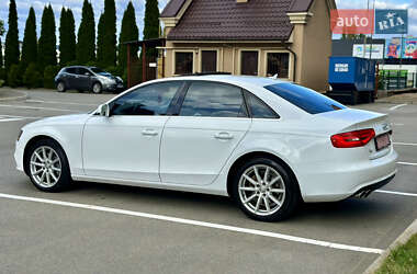 Седан Audi A4 2014 в 