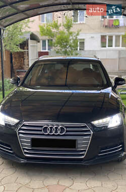 Универсал Audi A4 2017 в 