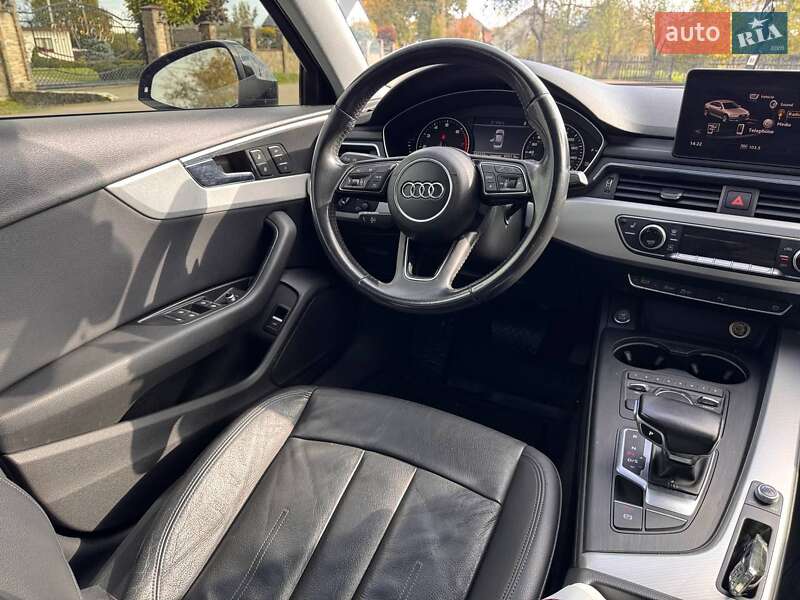 Седан Audi A4 2016 в Стрые