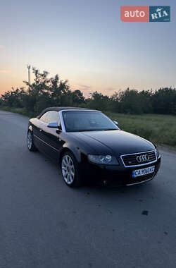 Кабриолет Audi A4 2004 в 
