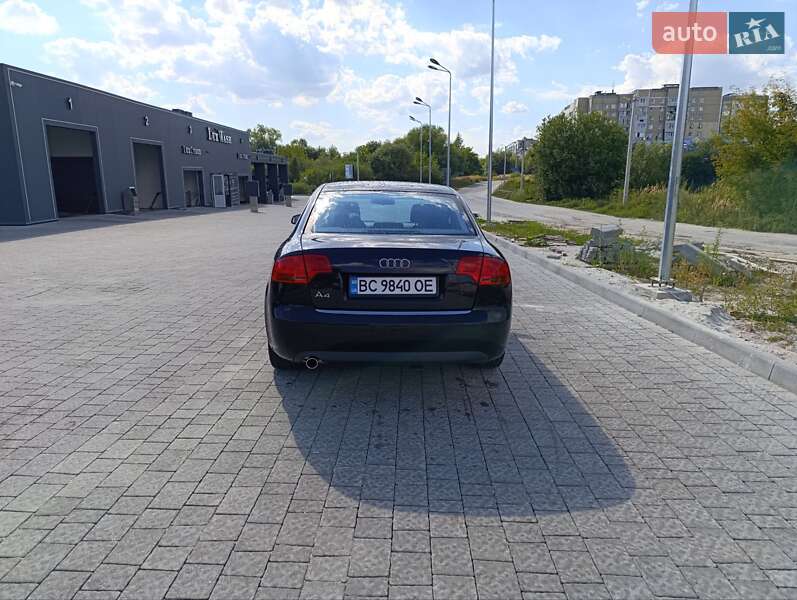 Седан Audi A4 2004 в Львове