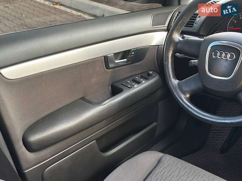 Седан Audi A4 2007 в Киеве фото 22 Седан Audi A4 2007 в Киеве