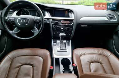 Седан Audi A4 2012 в 