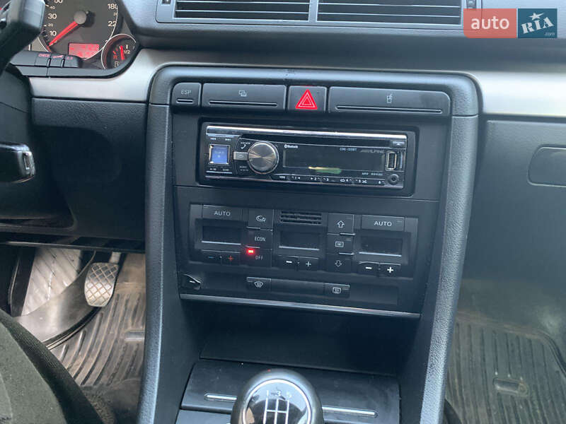 Універсал Audi A4 2005 в Головне фото 8 Універсал Audi A4 2005 в Головне