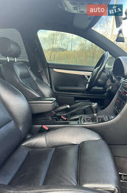 Седан Audi A4 2002 в 