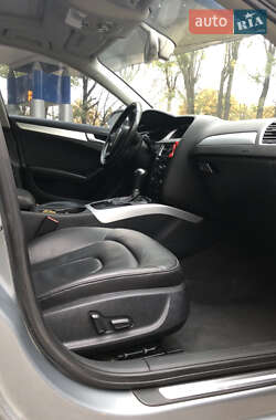 Седан Audi A4 2011 в 