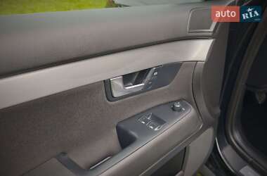Універсал Audi A4 2006 в  фото 133 Універсал Audi A4 2006 в