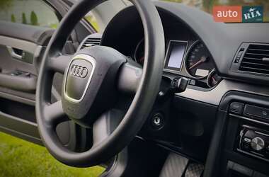 Універсал Audi A4 2006 в  фото 177 Універсал Audi A4 2006 в