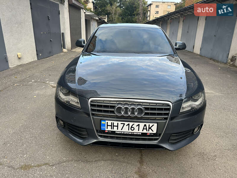 Седан Audi A4 2008 в Одесі