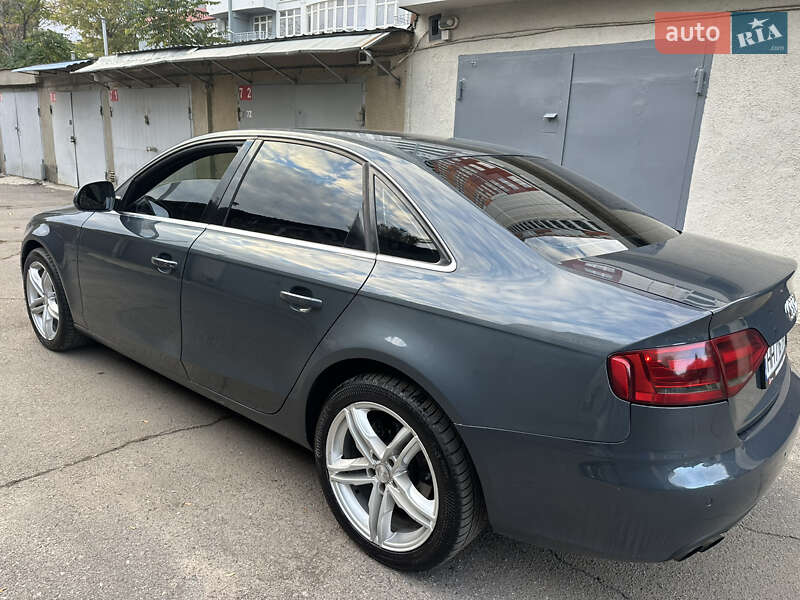 Седан Audi A4 2008 в Одесі