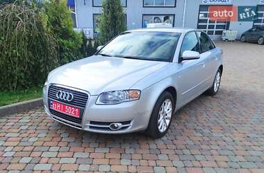 Седан Audi A4 2005 в Сарнах