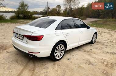 Седан Audi A4 2017 в 