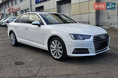 Седан Audi A4 2016 в 