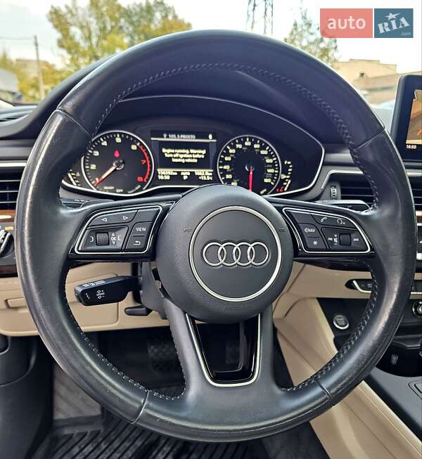 Седан Audi A4 2016 в Одессе