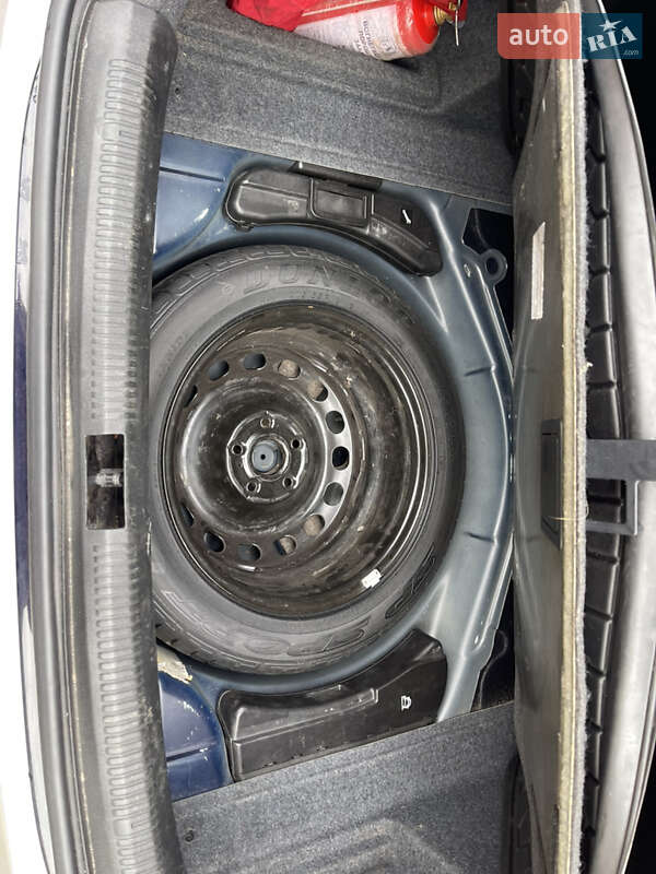 Седан Audi A4 2005 в Киеве
