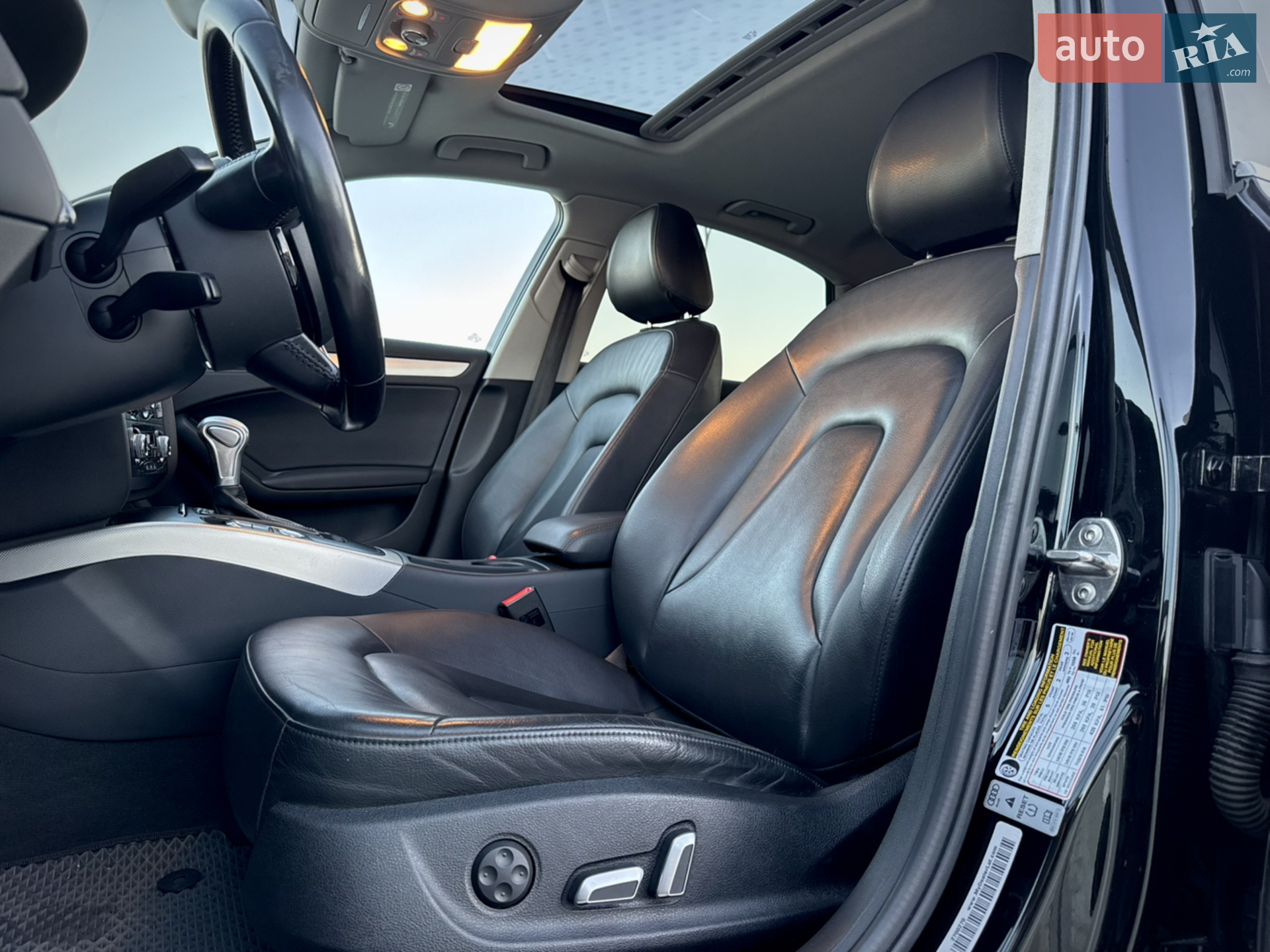2015 Audi A4 - мініатюра 30