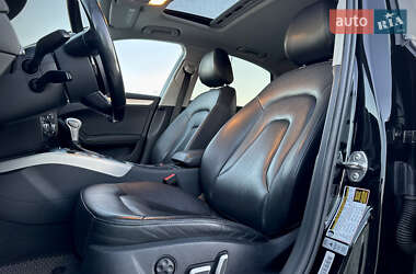 Седан Audi A4 2015 в 