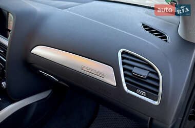 Седан Audi A4 2015 в 
