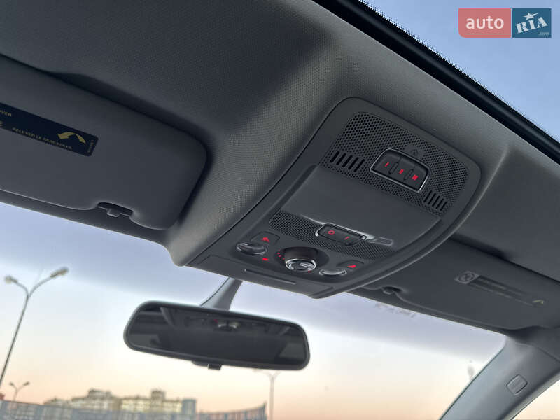 Седан Audi A4 2015 в Киеве фото 53 Седан Audi A4 2015 в Киеве