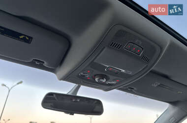 Седан Audi A4 2015 в 