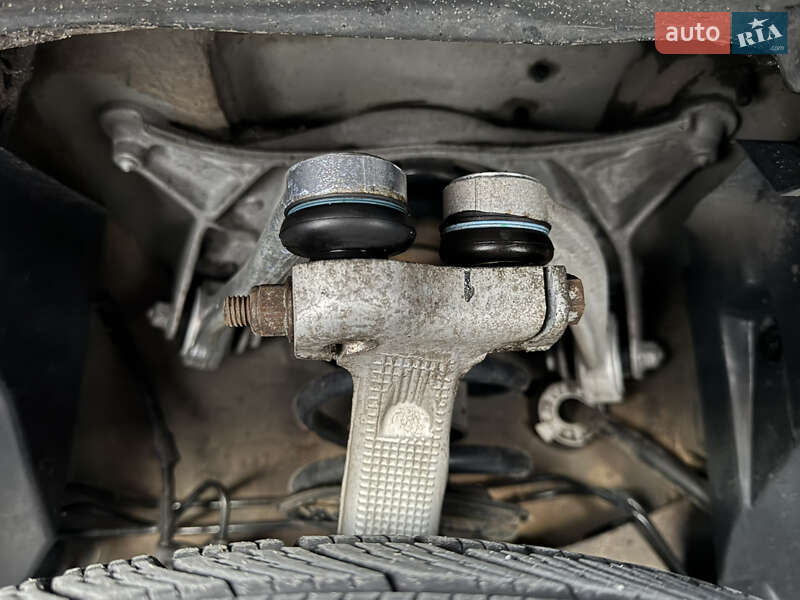 Седан Audi A4 2015 в Киеве фото 88 Седан Audi A4 2015 в Киеве