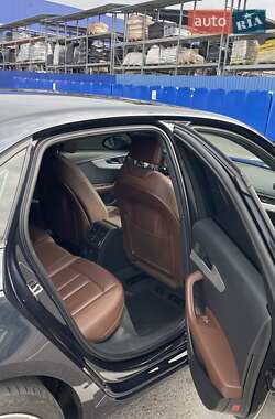 Седан Audi A4 2017 в  фото 11 Седан Audi A4 2017 в