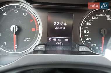 Седан Audi A4 2010 в Львове