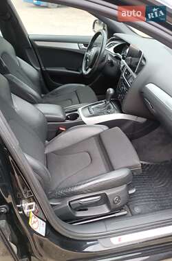 Седан Audi A4 2010 в Львове