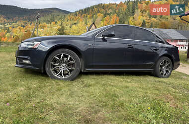 Седан Audi A4 2014 в 