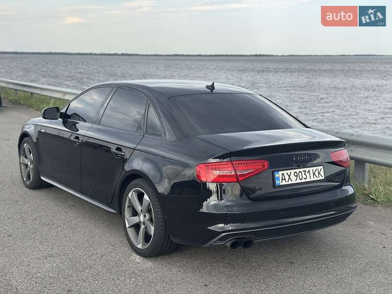 Седан Audi A4 2014 в Києві