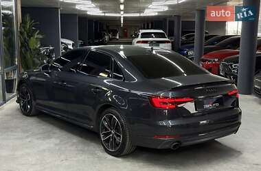 Седан Audi A4 2015 в 