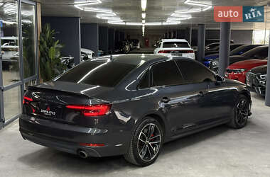 Седан Audi A4 2015 в 