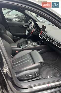 Седан Audi A4 2019 в 