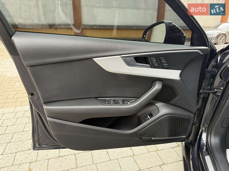 Седан Audi A4 2016 в Коломиї