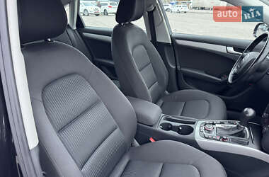 Седан Audi A4 2011 в 