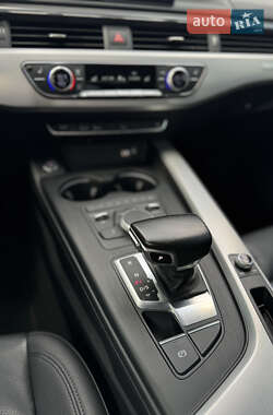 Седан Audi A4 2016 в 