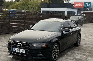 Седан Audi A4 2012 в Тячеві