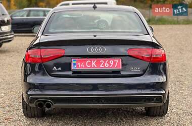 Седан Audi A4 2015 в 