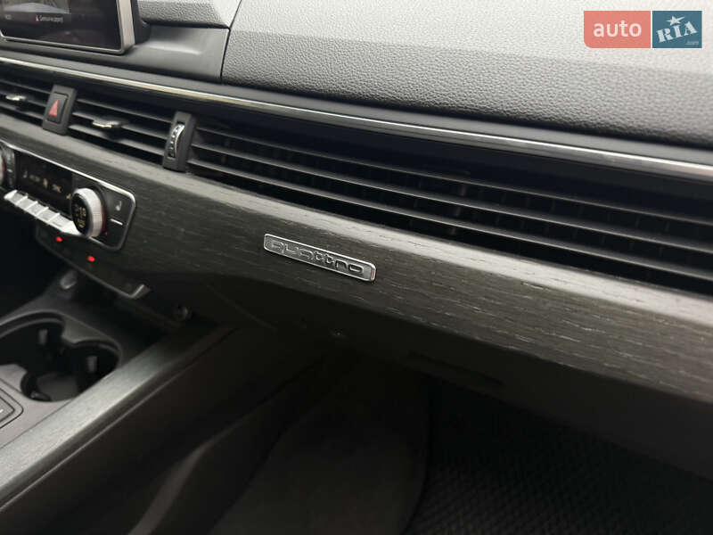 Седан Audi A4 2017 в Києві