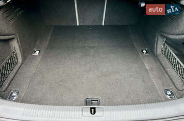 Седан Audi A4 2018 в  фото 37 Седан Audi A4 2018 в