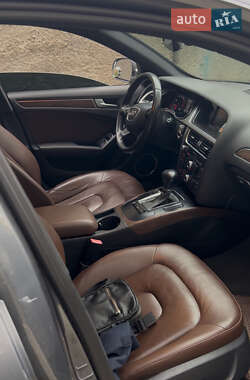 Седан Audi A4 2012 в 