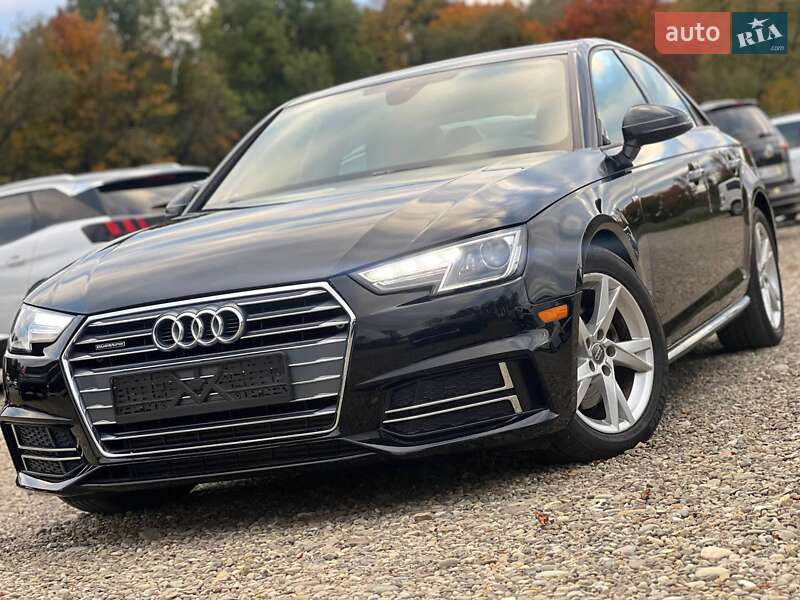 Седан Audi A4 2018 в Стрию